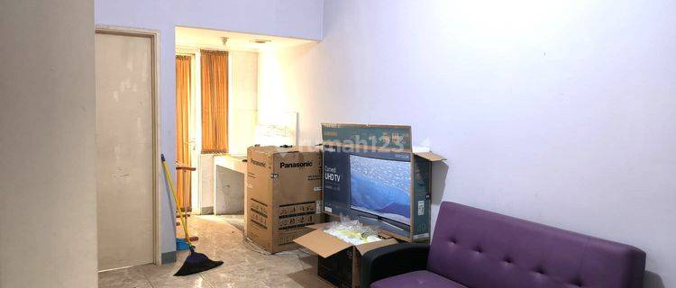 Apartemen 2 Br, Semi Furnish, Siap Huni di Season City 0004 ERW 1