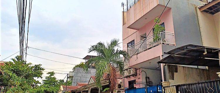 Rumah Kost Dekat Bandara Investasi Bagus Taman Mahkota, 011 deijo 1