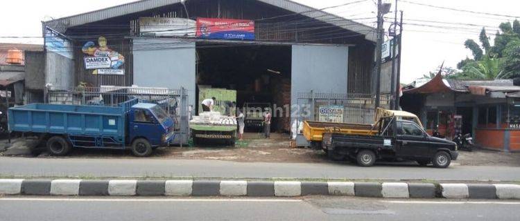 Gudang Lokasi Strategis Pinggir Jalan Raya di Ciracas  1