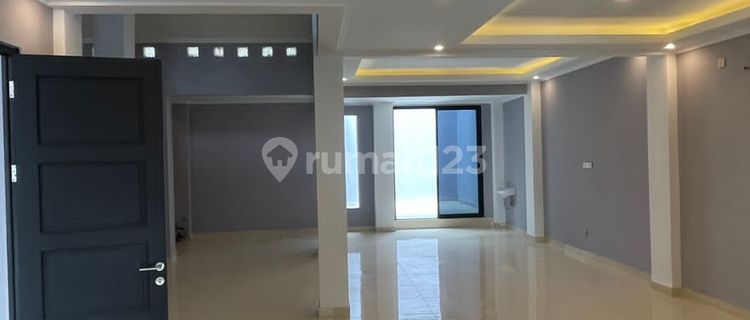 Dijual Rumah Bagus Di Griya Loka Bsd Tangerang Selatan 1