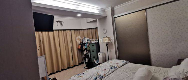 Dijual Apartemen Taman Anggrek Di Tanjung Duren Semi Renovated 1