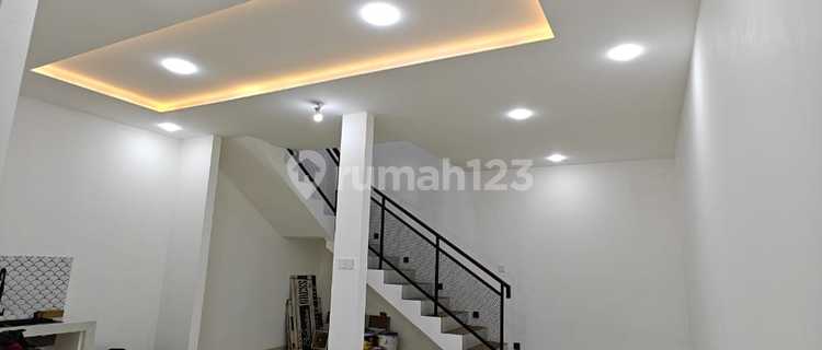 Dijual Rumah Bagus 2Lt di Perum Citra Garden 2, Uk 6X15m2, Harga Rp 2.65 M. 1