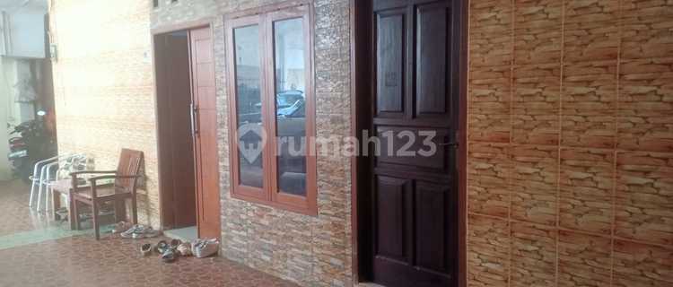 For Sale: Houses, Boarding Houses, Rentals, and Commercial Land in Sunter Kemayoran 1