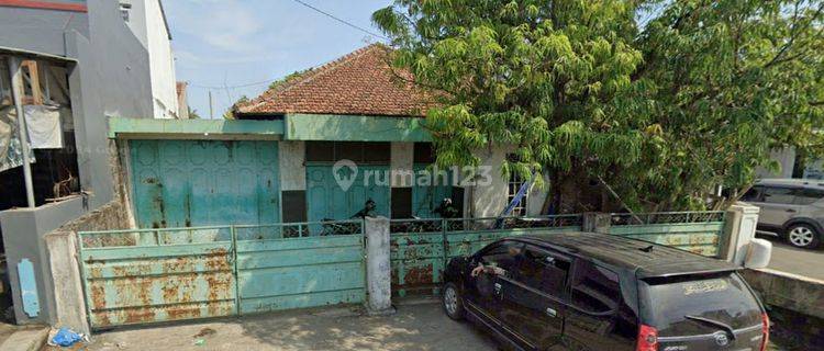 Dijual Cepat Rumah Vintage Pinggir Jalan Raya Kota Cilacap Tengah 1