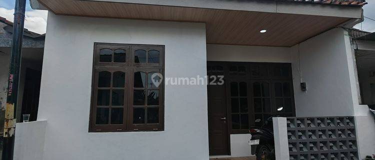 Dijual Rumah Mungil Siap Huni di Purwokerto Selatan  1