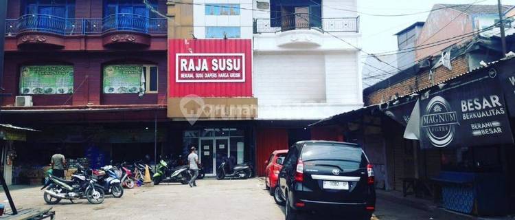 For Sale: 3-Story Row Shop in Cileungsi 1