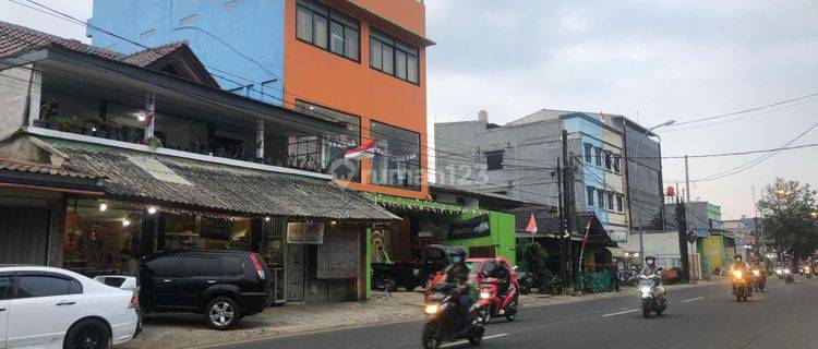 Dijual Ruko 2 Lantai Lokasi Strategis di Jl Nusantara Depok 1