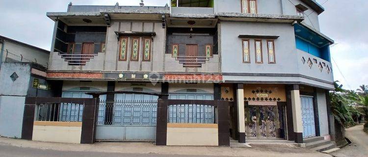 Dijual Rumah Toko  dan Siap Pakai di  Citantayan Sukabumi 1