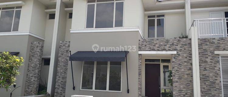 Dijual Rumah 2 Lantai di Suvarna Sutra,cluster Helios, Cikupa 1