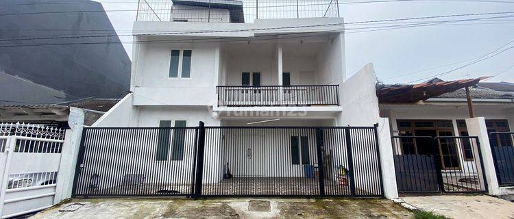 DIJUAL RUMAH SIAP HUNI DARMO INDAH MINIMALIS 2 LANTAI FULL RENOV 1