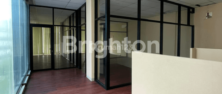  SPACE FOR RENT PRIVATE LIFT STRATEGIS DEKAT SUDIRMAN LOKASI PASAR MINGGU JAKARTA SELATAN  1