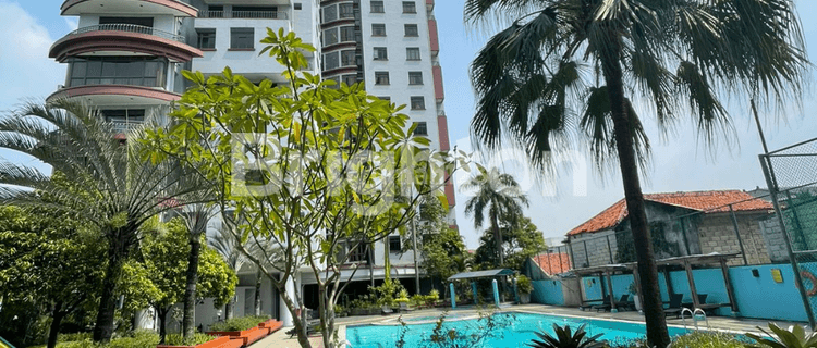 RUANG USAHA CAFE ATAU RESTO LOKASI DEPAN POOL DALAM APARTMENT MIDTOWN SIMATUPANG JAKARTA SELATAN 1