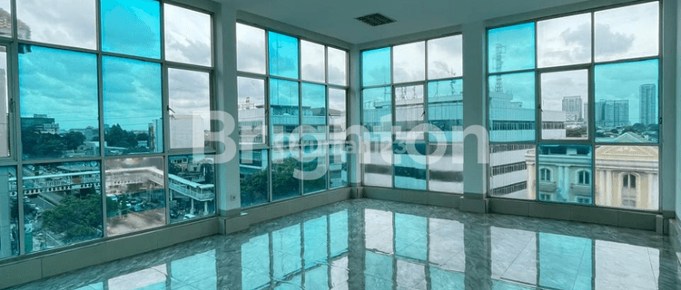 SPACE FOR RENT ROOFTOP STRATEGIS DEKAT SUDIRMAN LOKASI PASAR MINGGU JAKARTA SELATAN  1