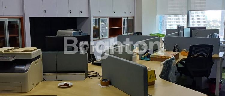 Office Unit Full Furnished Siap Huni Lokasi Strategis World Capital Tower Kuningan 1