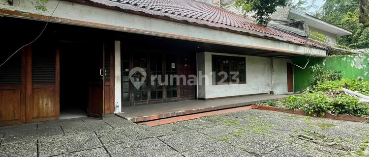 STRATEGIC MAIN ROAD COMMERCIAL SPACE NEAR MAYESTIK PAKUBUWONO SOUTH JAKARTA 1