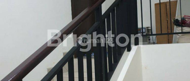 TURUN HARGA!! RUMAH DI SUMMARECON BANDUNG, CLUSTER CYNTHIA 1