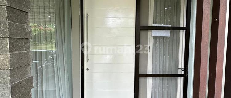 Swimming Pool Villa in the Hills 1