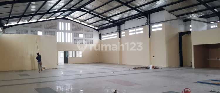 Ruko 2 Lantai Dijalan Utama. 1