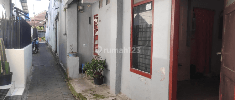 Dijual Rumah Kopel 2 Rumah Bu di Malang 1