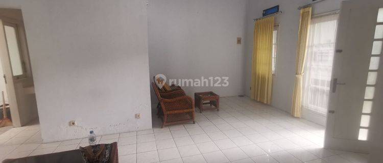 Sewa Mantab Rumah Cakep Kota Baru Parahyangan Bandung 1