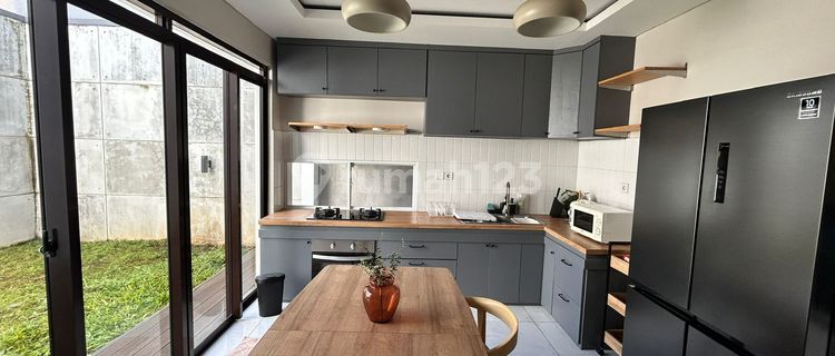 2-Story Modern Design Family House in Kota Baru Parahyangan 1