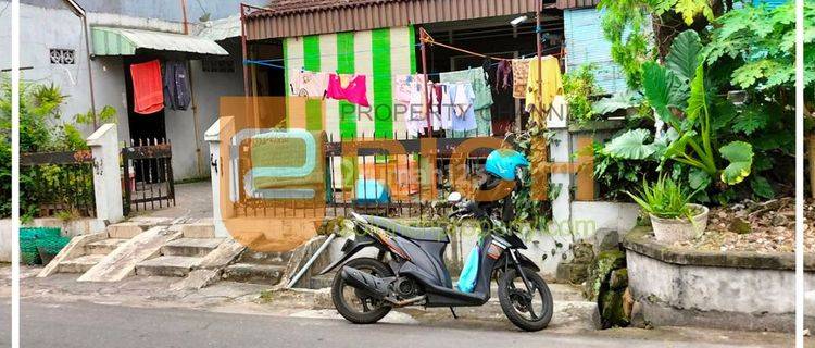 Tanah  Plus Bangunan Strategis Tepi Jalan Besar di Solo Timur 1