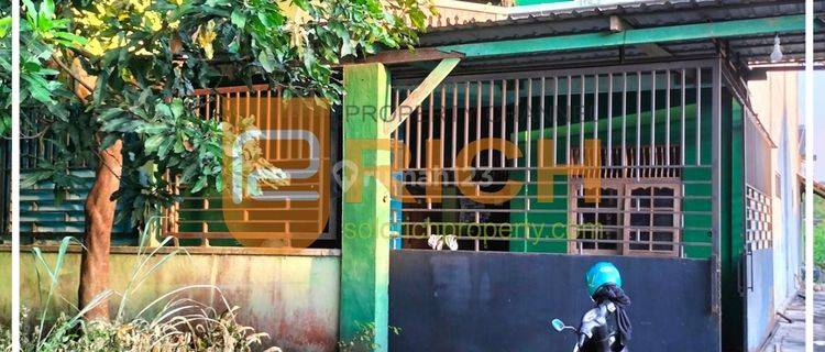 Rumah 2 Lantai Lingkungan Tenang di Dekat Kampus UMS 1