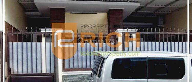 Rumah Modern Bagus di Purbayan Baki Dekat Jalan Raya 1