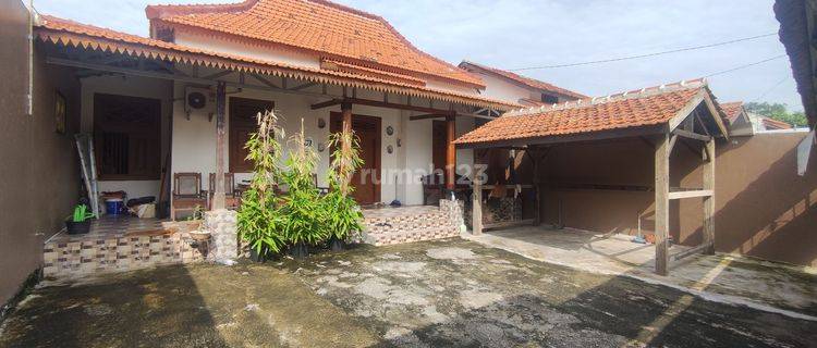 Rumah Joglo dekat Balaikota Cirebon  1