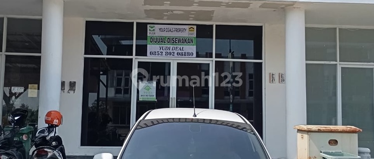 Ready-to-Use Shophouse in Citraland 1