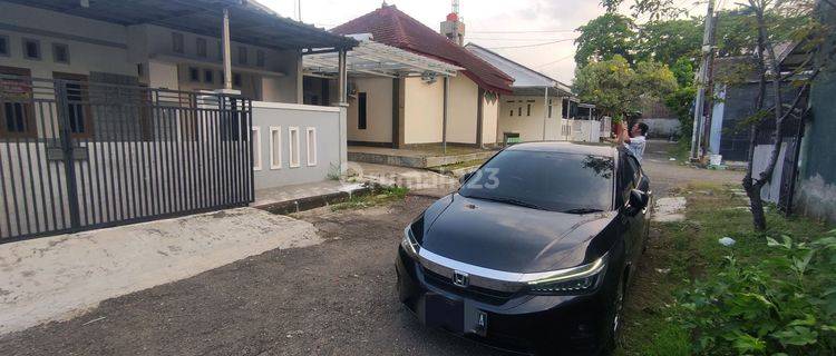 Rumah Siap Huni Dalam Komplek Perumahan Dekat Pintu Toll Ciperna Bagus 1