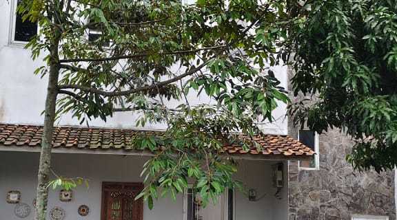 Rumah Full Furnished Di Grage Manoa 1