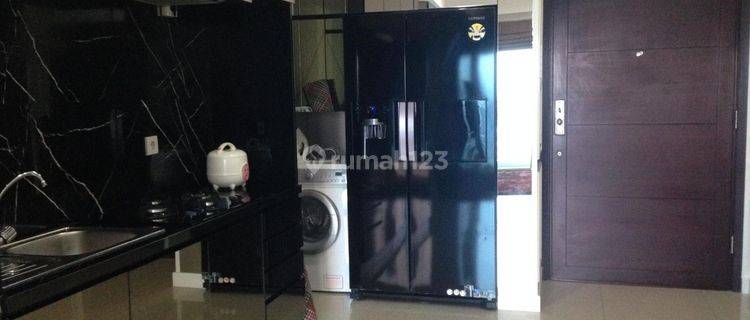 Jual Cepat 1 Kamar Dengan Pemandangan Kota, di Casa Grande Apartemen 1