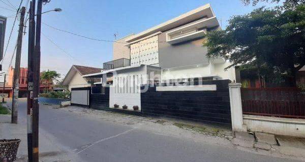 Rumah Minimalis 2lt Mewah Megah Jual Cepat 2 Lantai Shm 1