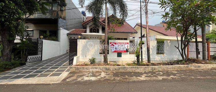 Rumah Pakubuwono, Kebayoran Baru, Jakarta Selatan 1