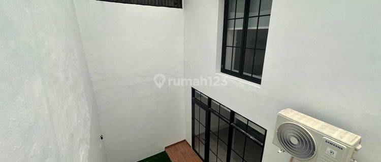 Rumah Baru Modern Jatinegara Baru Penggilingan Jakarta Timur 1