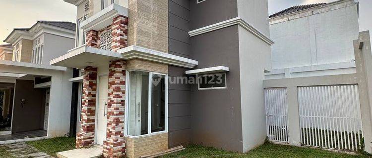 Rumah Modern Komplek Perumahan D Java Residence Cikarang 1