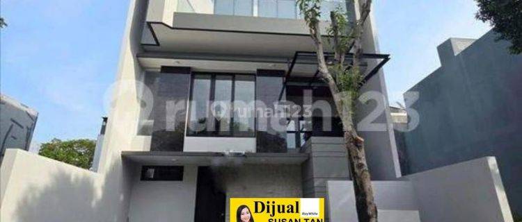 Jual Rumah Baru 3 Lantai Alam Hijau Citraland 1