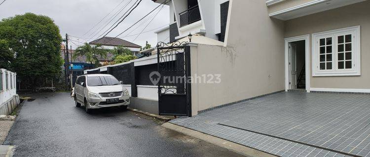 Turun Harga Rumah Clasic Modern Dalam Komplek Bebas Banjir Duren Sawit Jakarta Timur 1