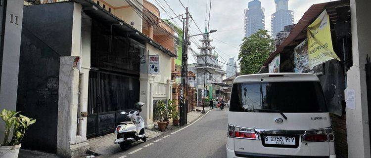 Turun Harga Rumah Strategis Cocok Untuk Hunian Atau Tempat Usaha Di Kebon Kacang Jakarta Pusat  1