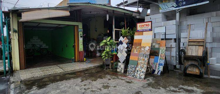 Dijual Tanah Bonus Toko Bangunan Lokasi Strategis Di Cipayung Jakarta Timur. 1