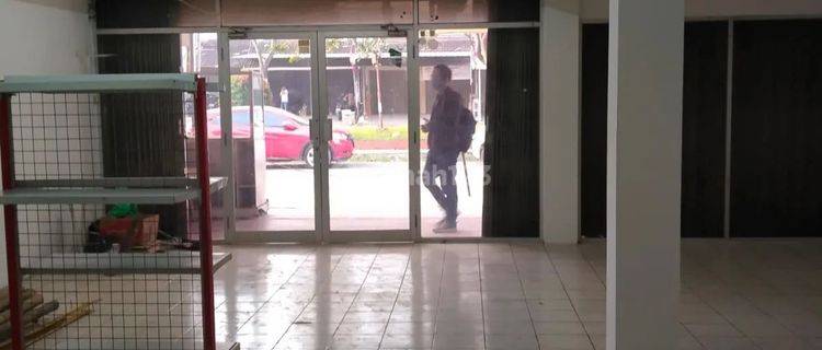 Koper. Ruko Dijual Dekat Yogya Kopo Permai. Bandung 19 1