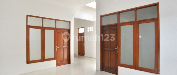Trs Jakarta. Rumah Dijual Antapani Sebrang Super Indo Bandung Timur 51 1