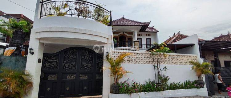 Dijual Rumah 2 Lantai Lokasi Strategis Dekat Fasilitas Publik di Denpasar Selatan. 1