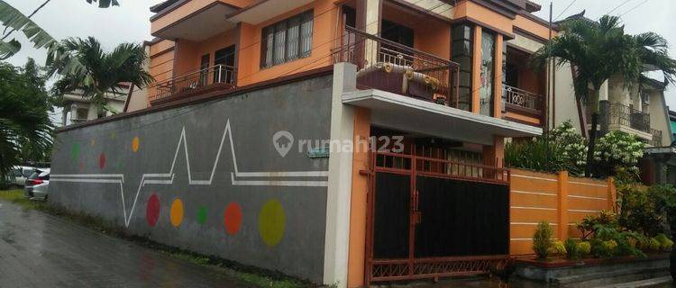 Dijual Rumah Modern 2 Lantai di Padang Sambian Denpasar 1