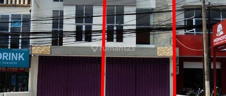 For sale 3-storey shophouse located in Jimbaran. 1