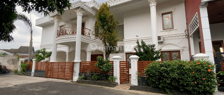 Rumah Mewah 2 Lantai Furnished  Murah Diskon Besar 1