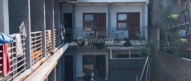 Rumah Kost di Jalan Dakota Bandung, Bagus 3 Lantai Harga Nego  1