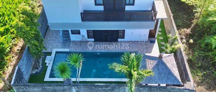 Dijual villa batu belig 1