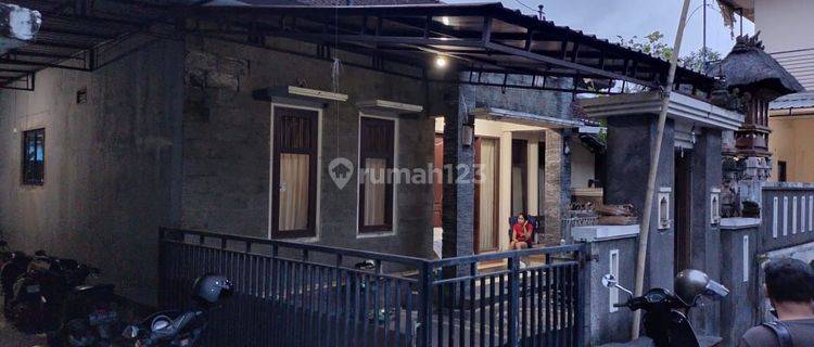 Dijual rumah lantai 1  1